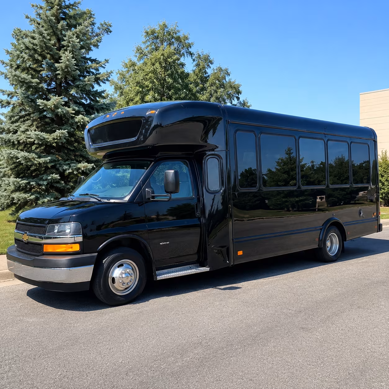 18 Passenger Party Bus Exterior