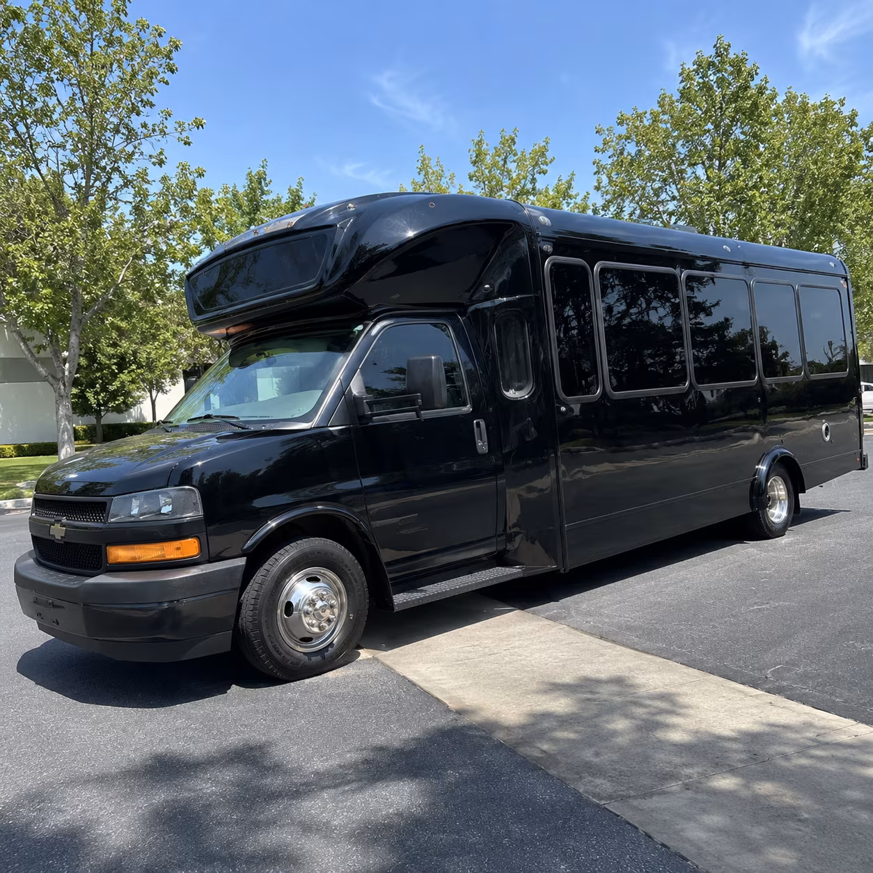 Little Rock Winery Tour & Pub Crawl Transportation onboard seating